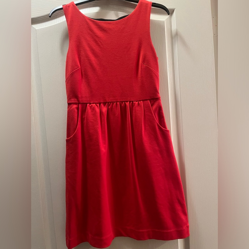 Banana Republic Women’s salmon/coral color midi dress, sz 2